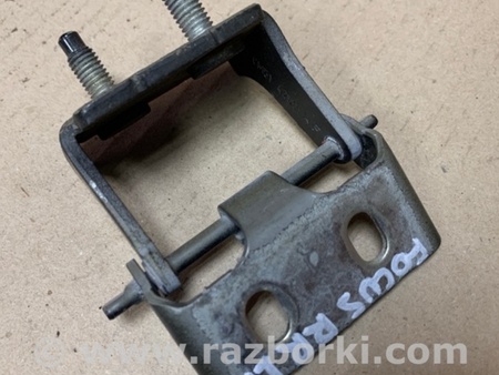 ФОТО Петля крышки багажника для Ford Focus 3 (01.2010 - 03.2018) Киев