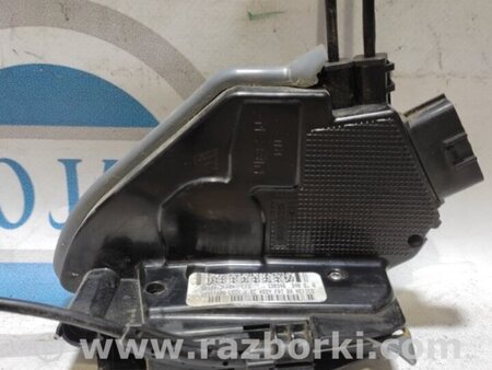 ФОТО Замок двери для Nissan Pathfinder R52 Киев