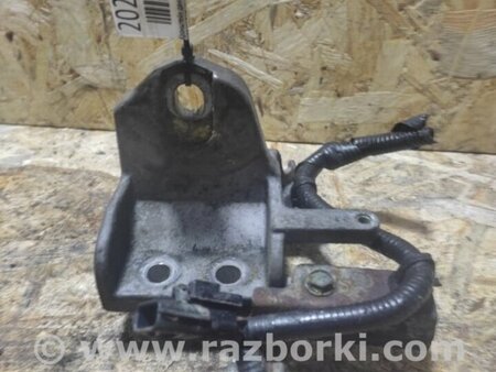 ФОТО Кронштейн крепления двигателя для Nissan Pathfinder R52 Киев