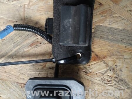 ФОТО Кнопка открывания багажника наружная для Acura RDX TB3, TB4 (03.2012-12.2015) Киев
