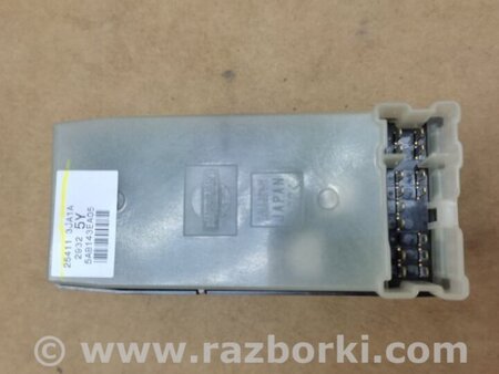 ФОТО Кнопка стеклоподьемника для Infiniti QX60/JX35 Киев