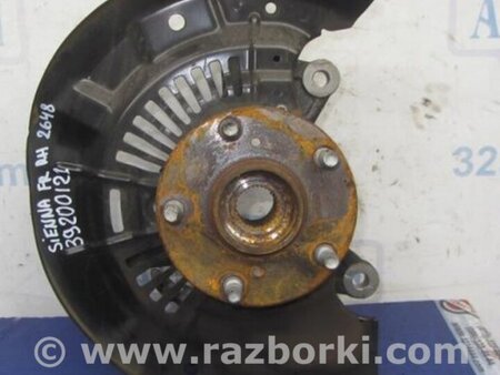 ФОТО Кулак поворотный для Toyota Sienna (11-16) Киев