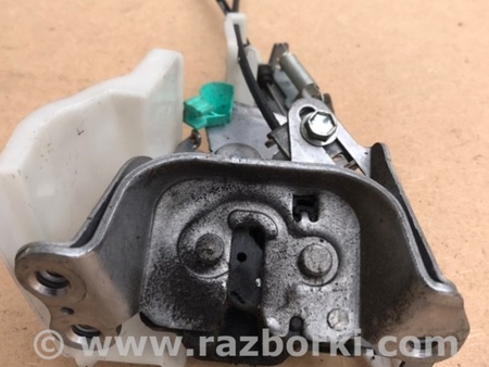 ФОТО Замок двери боковой для Toyota Sienna (11-16) Киев