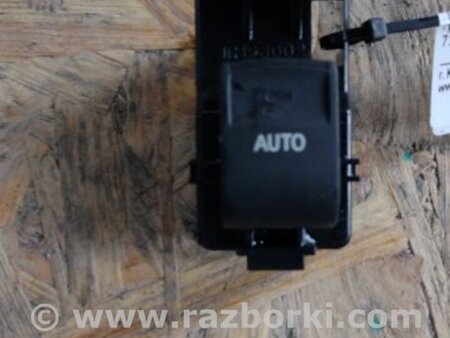 ФОТО Кнопка стеклоподьемника для Toyota Sienna (11-16) Киев