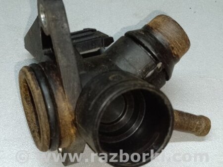 ФОТО Фланец системы охлаждения для Audi (Ауди) Q5 8R (04.2008-03.2017) Киев