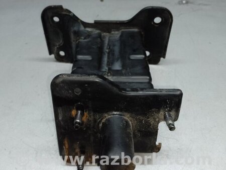 ФОТО Кронштейн усилителя переднего бампера для Nissan X-Trail T32 /Rogue (2013-) Киев