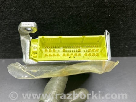 ФОТО Блок управления AIRBAG для Toyota Camry 50 XV55 (04.2014-07.2018)  Киев