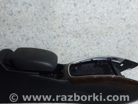 ФОТО Консоль центральная для Audi (Ауди) Q5 8R (04.2008-03.2017) Киев