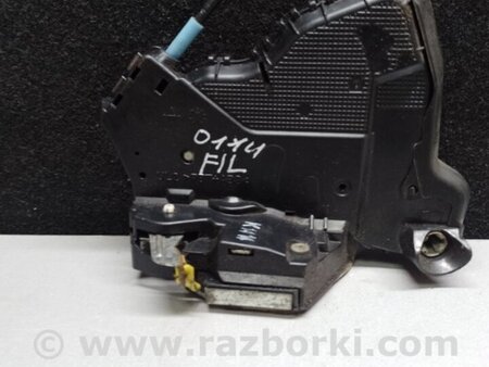ФОТО Замок двери для Toyota Camry 50 XV55 (04.2014-07.2018)  Киев