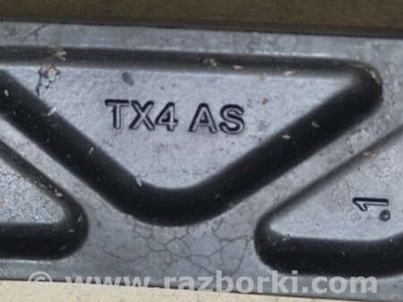 ФОТО Поводок дворника для Acura RDX TB3, TB4 (03.2012-12.2015) Киев