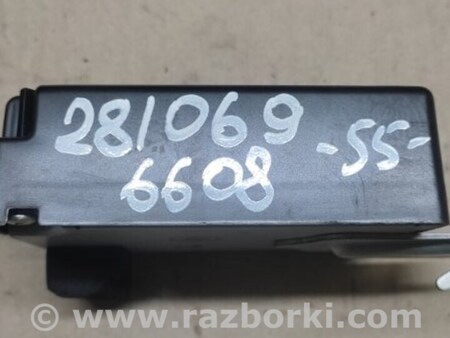 ФОТО Блок электронный для Toyota Camry 50 XV55 (04.2014-07.2018)  Киев