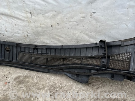 ФОТО Пластик под лобовое стекло (Жабо) для Toyota Camry 50 XV55 (04.2014-07.2018)  Киев