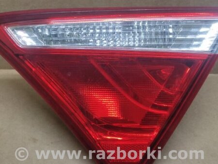 ФОТО Фонарь задний внутренний для Toyota Camry 50 XV55 (04.2014-07.2018)  Киев