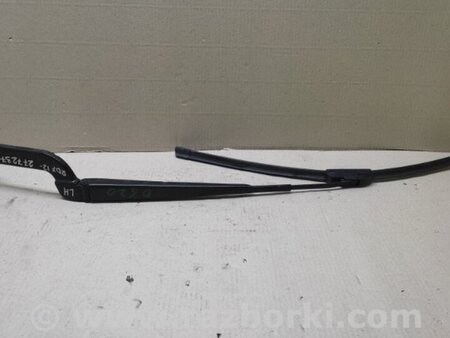 ФОТО Поводок дворника для Acura RDX TB3, TB4 (03.2012-12.2015) Киев