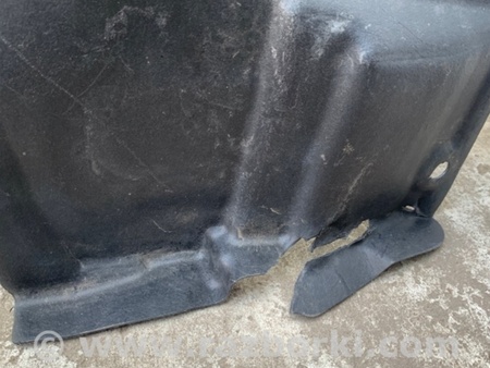 ФОТО Подкрылок для Toyota Sienna (11-16) Киев