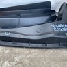 ФОТО Пластик под лобовое стекло (Жабо) для Toyota Sienna (11-16) Киев