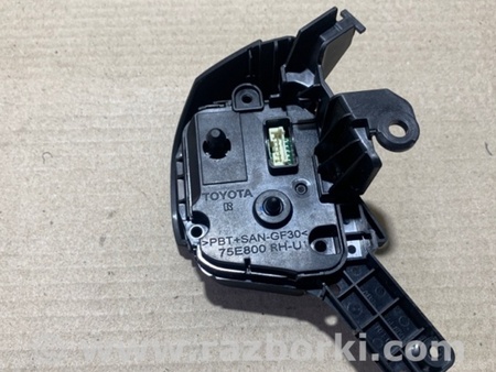 ФОТО Кнопки руля для Toyota Sienna (11-16) Киев