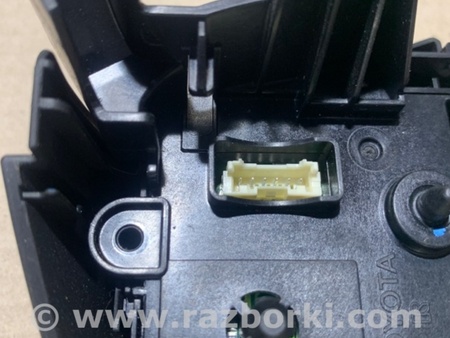 ФОТО Кнопки руля для Toyota Sienna (11-16) Киев