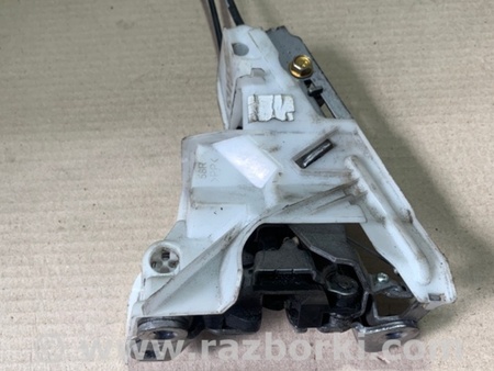 ФОТО Замок двери боковой для Toyota Sienna (11-16) Киев