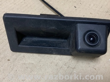 ФОТО Кнопка открывания багажника наружная для Volkswagen Jetta USA (10-17) Киев