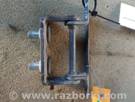ФОТО Петля крышки багажника для Subaru Forester (2013-) Киев