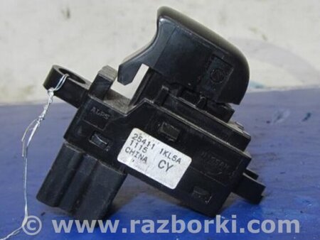 ФОТО Кнопка стеклоподьемника для Nissan X-Trail T32 /Rogue (2013-) Киев