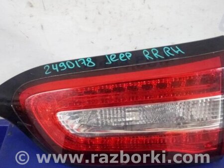 ФОТО Фонарь задний внутренний для Jeep Cherokee (2014-) Киев