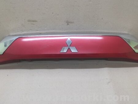 ФОТО Накладка крышки багажника для Mitsubishi Outlander GF (2012-) Киев