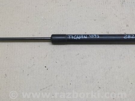 ФОТО Амортизатор крышки багажника для Volkswagen Tiguan (11-17) Киев