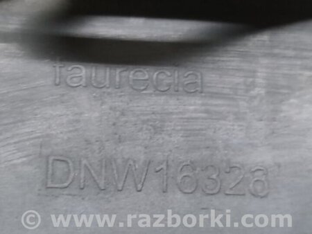 ФОТО Заглушка ПТФ для Volkswagen Tiguan (11-17) Киев