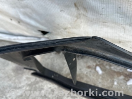 ФОТО Пластик под лобовое стекло (Жабо) для Ford Focus 3 (01.2010 - 03.2018) Киев