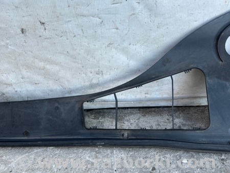 ФОТО Пластик под лобовое стекло (Жабо) для Ford Focus 3 (01.2010 - 03.2018) Киев
