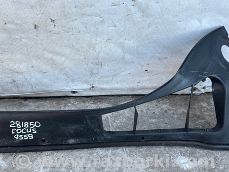 ФОТО Пластик под лобовое стекло (Жабо) для Ford Focus 3 (01.2010 - 03.2018) Киев