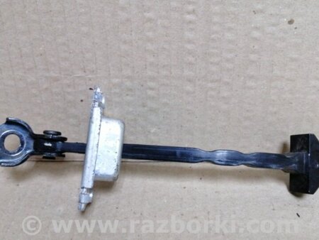 ФОТО Ограничитель двери для Mazda CX-5 KE (12-17) Киев
