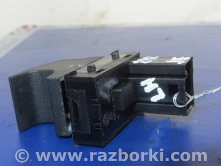 ФОТО Кнопка стеклоподьемника для Volkswagen Jetta USA (10-17) Киев