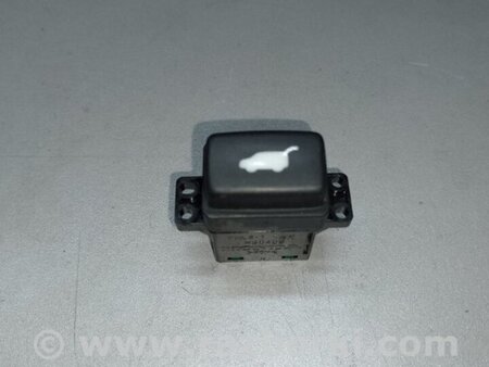 ФОТО Кнопка открывания багажника внутренняя для Honda Pilot 3 MR-V YF5/6 (2015-2022) Киев