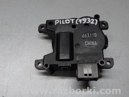 ФОТО Моторчик заслонки печки для Honda Pilot 3 MR-V YF5/6 (2015-2022) Киев