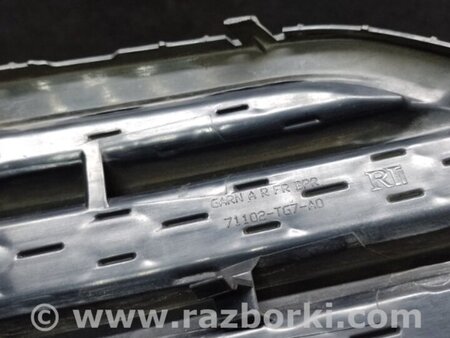ФОТО Решетка переднего бампера для Honda Pilot 3 MR-V YF5/6 (2015-2022) Киев