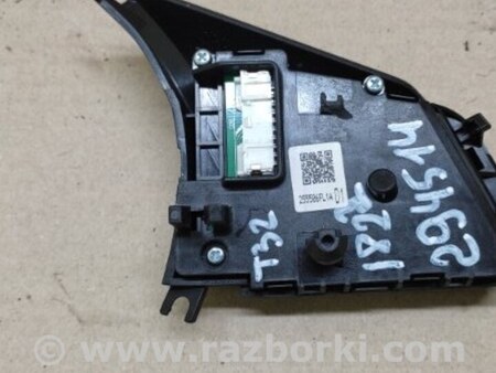 ФОТО Кнопки руля для Nissan X-Trail T32 /Rogue (2013-) Киев