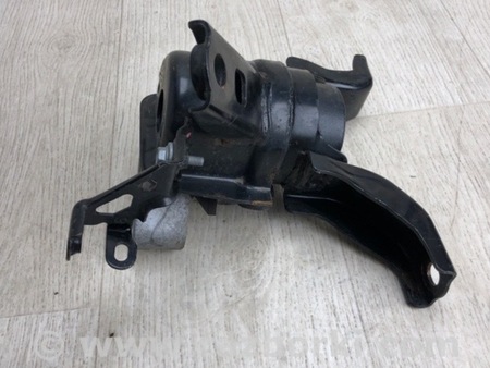 ФОТО Подушка для Toyota RAV-4 (15-18) Киев