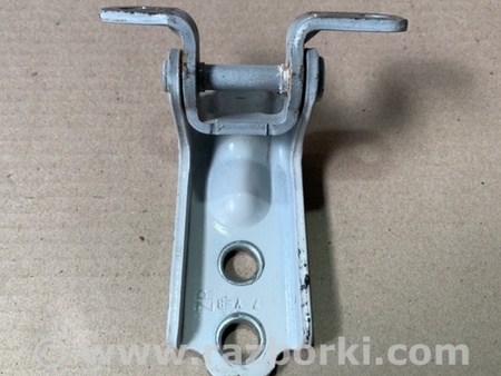 ФОТО Петля двери нижняя для Subaru Forester (2013-) Киев