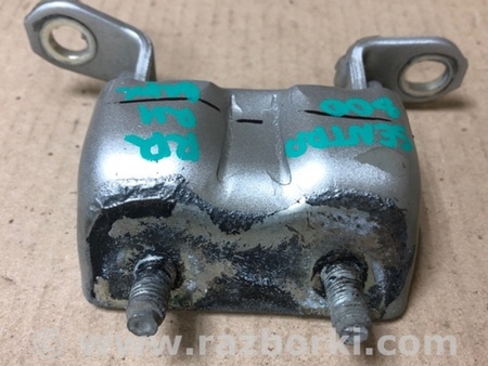 ФОТО Петля двери верхняя для Nissan Sentra B17 Киев