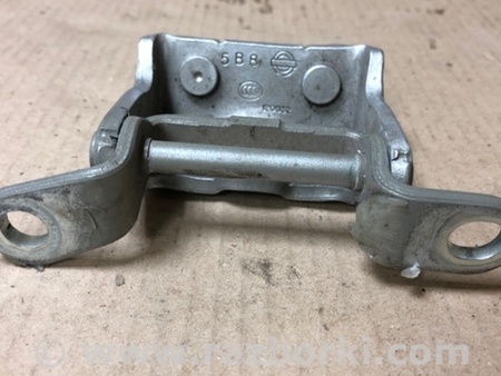 ФОТО Петля двери верхняя для Nissan Sentra B17 Киев