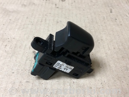 ФОТО Кнопка стеклоподьемника для Nissan Sentra B17 Киев