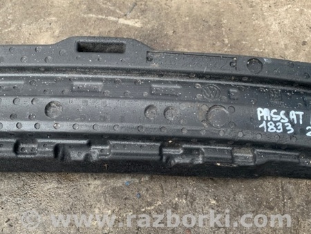 ФОТО Наполнитель бампера задний для Volkswagen Passat B8 (07.2014-...) Киев