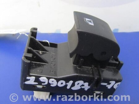 ФОТО Кнопка стеклоподьемника для Toyota Camry 70 XV70 (01.2017-...)  Киев