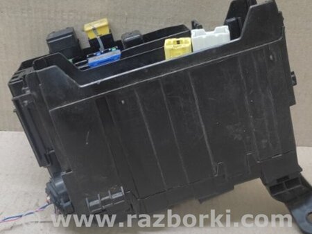 ФОТО Блок предохранителей для Nissan Pathfinder R52 Киев