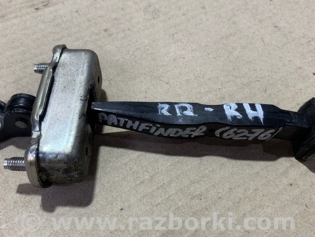 ФОТО Ограничитель двери для Nissan Pathfinder R52 Киев