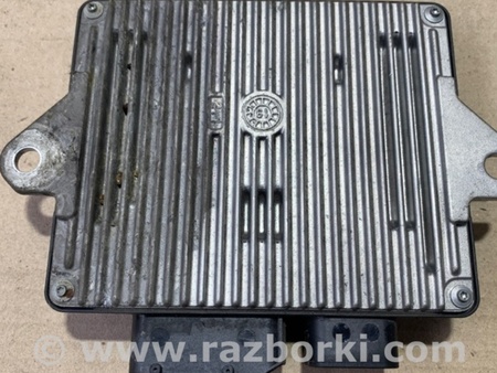 ФОТО Блок электронный для Nissan Pathfinder R52 Киев