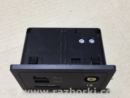 ФОТО USB адаптер для Nissan Pathfinder R52 Киев
